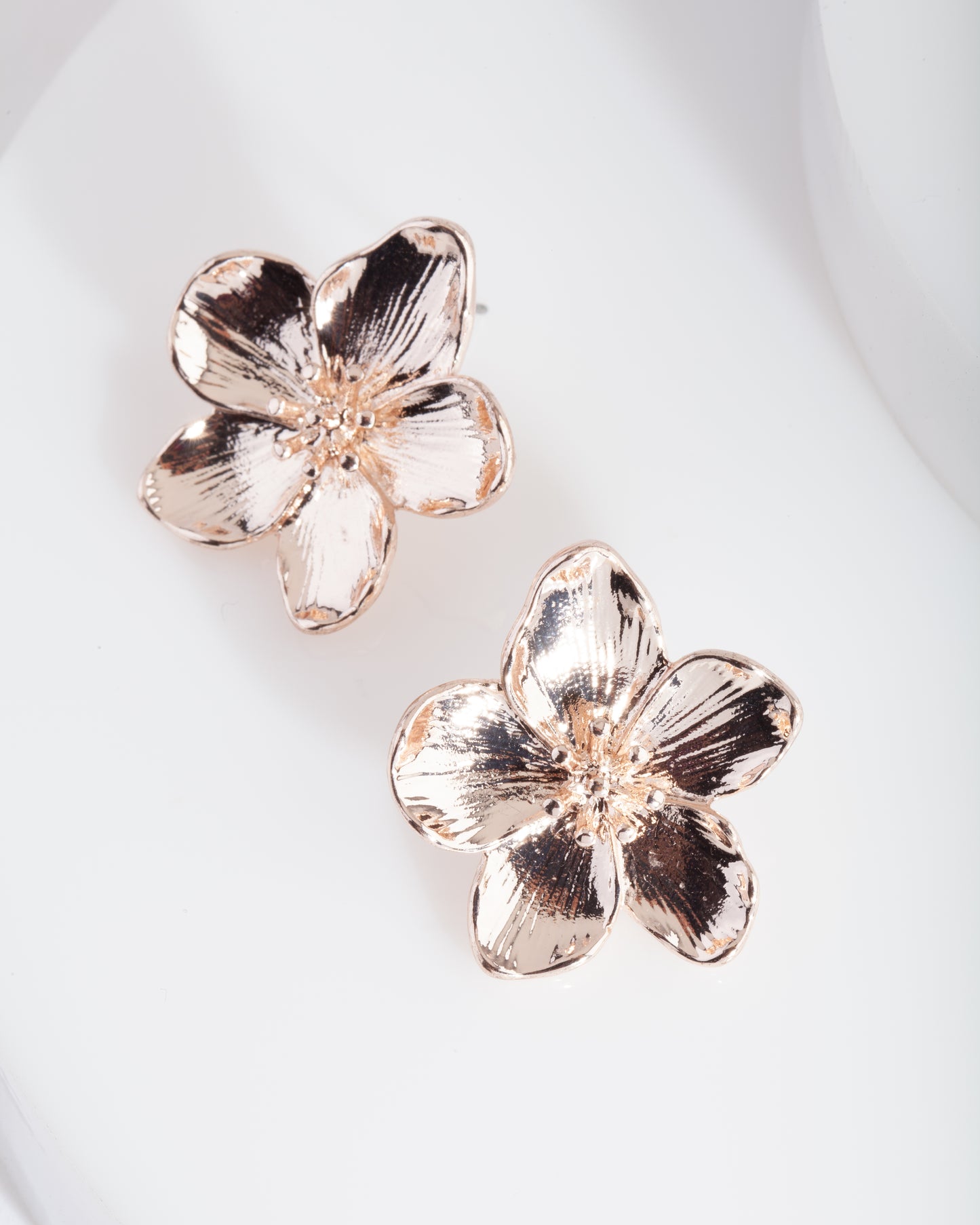 VAL4 RG FLOWER STUD ER