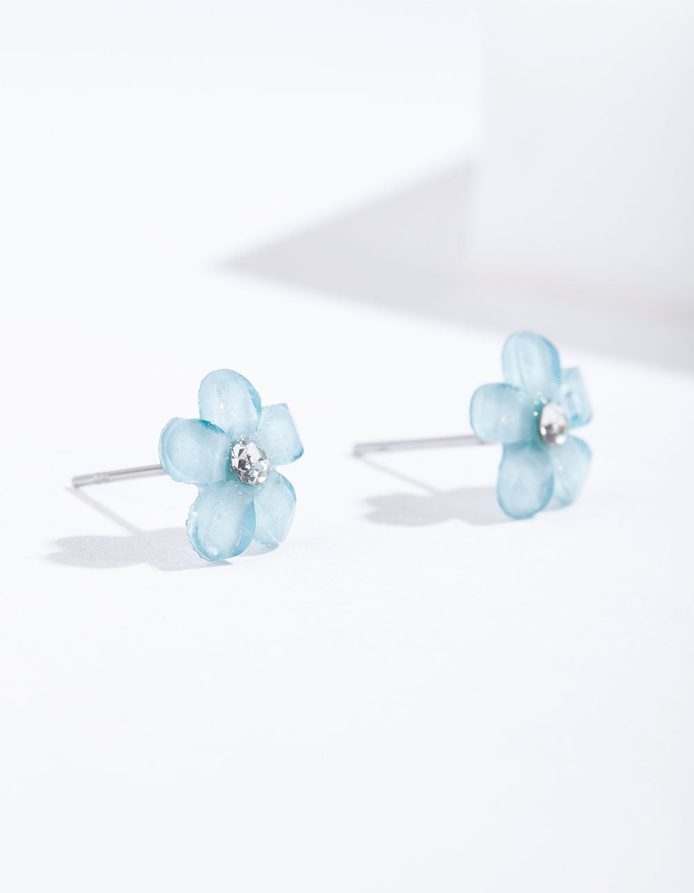 8STD BLUE PRETTY FLOWER STUD