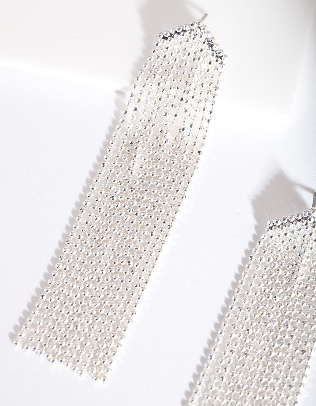 D&P SS BALL CHAIN TASSEL ER