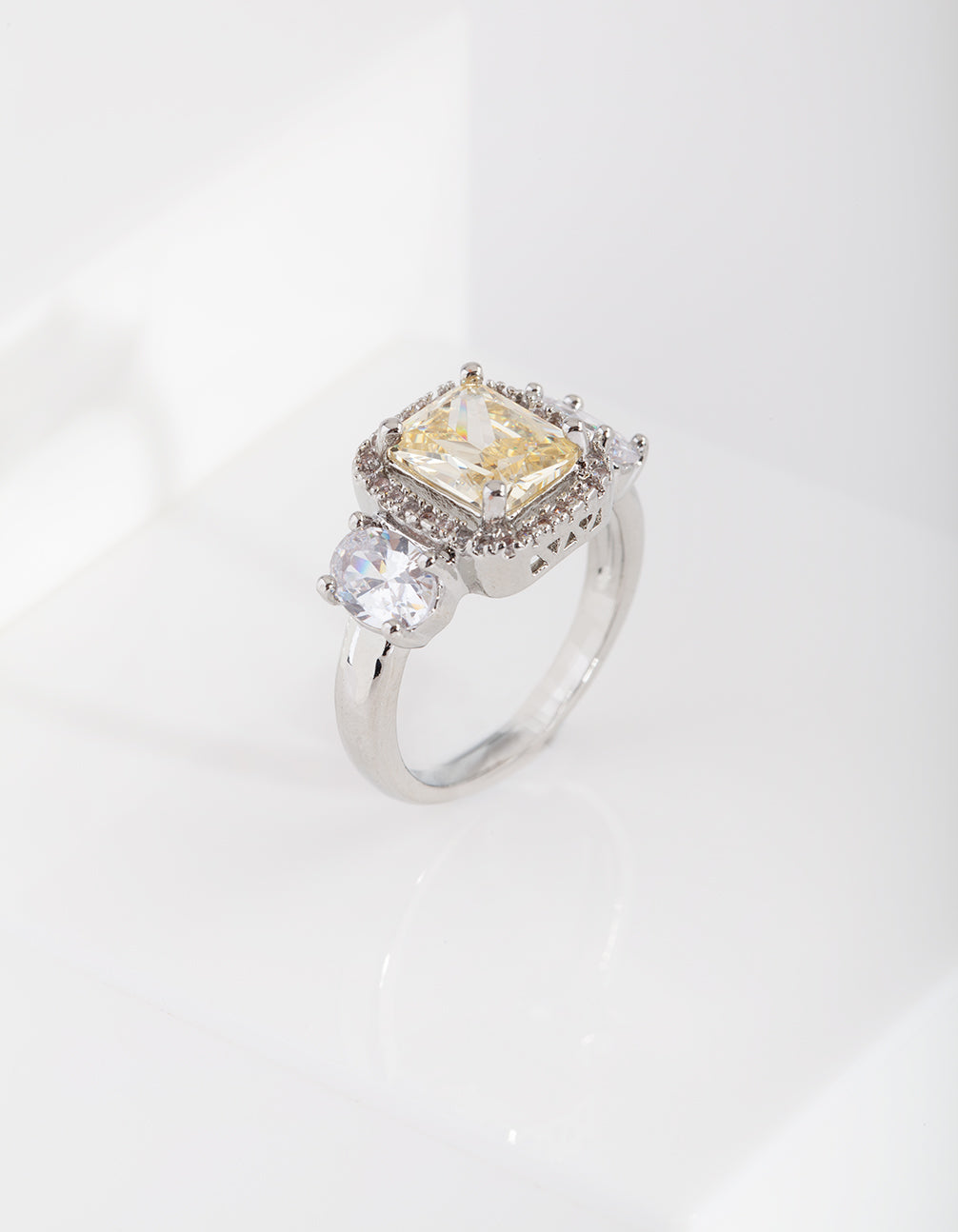 RTCZ RH CZ SQUARE CITRINE RG