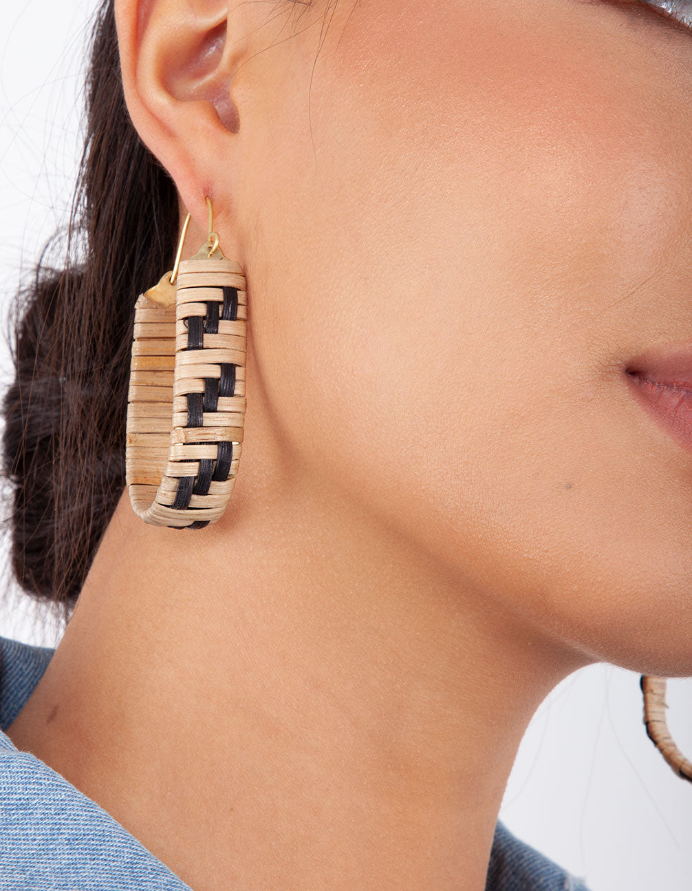 B&N RAFFIA BELL HOOP ER