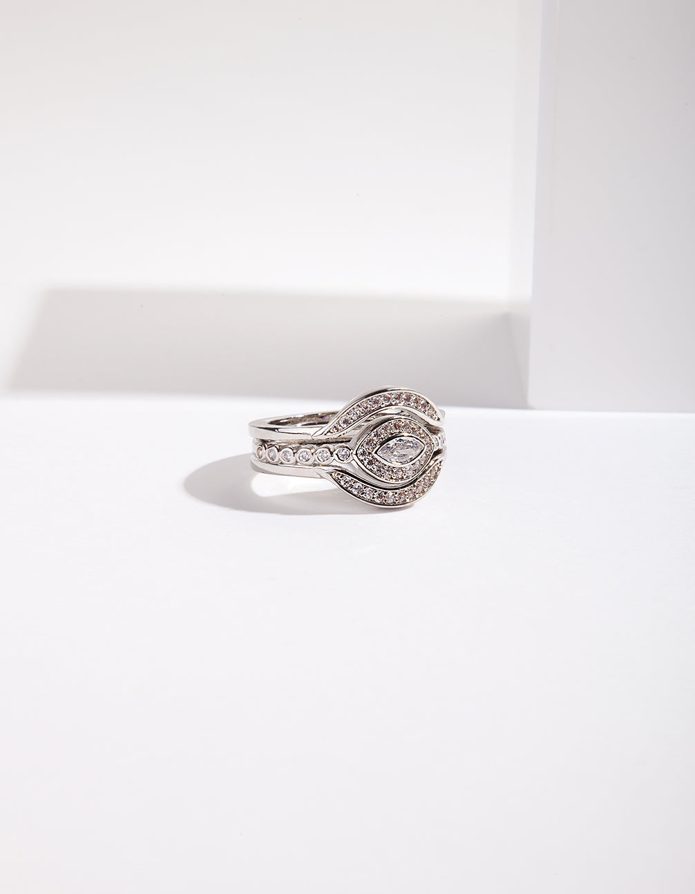 LOVL RH CURVE CZ STACK RG