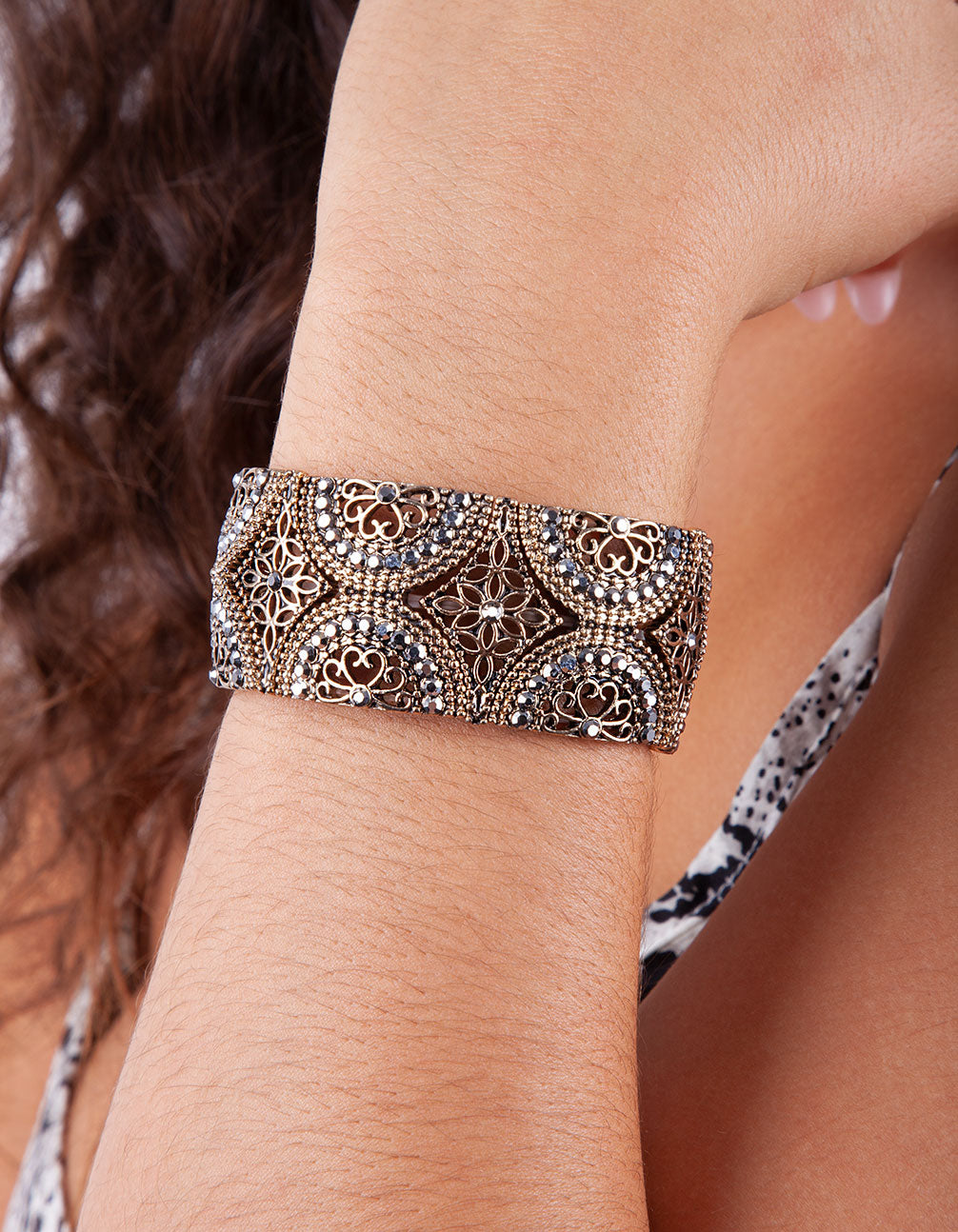 GOLD & GREY DIAMANTE HALF CIRCLE FILIGREE STRETCH BRACELET