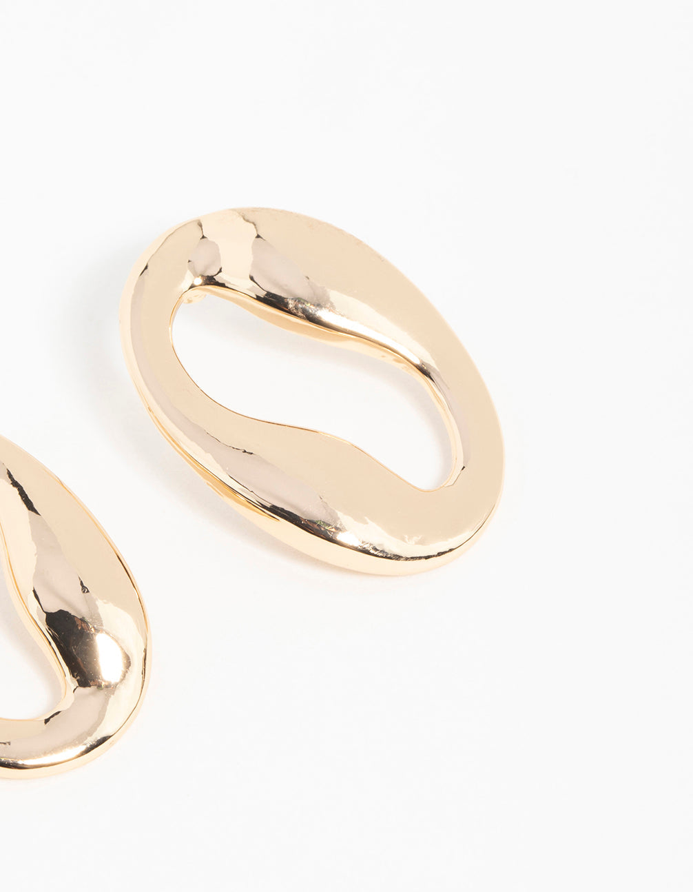 Gold Wavy Open Stud Earrings