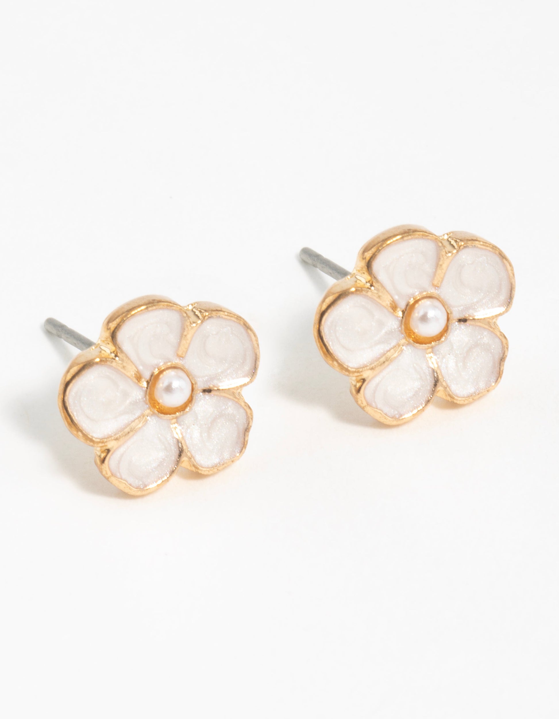Gold Pearl Center Flower Stud Earrings