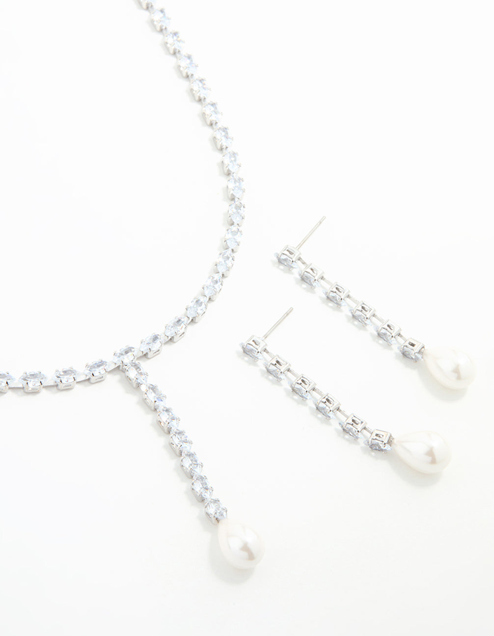 Silver Plated Pearl Oval Necklace & Earring Set