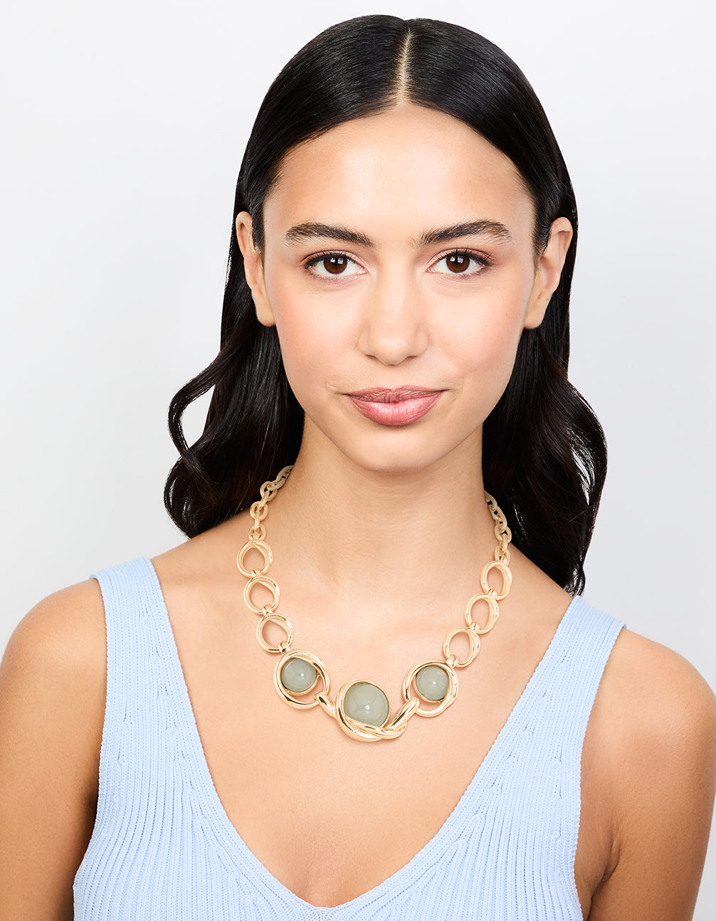 Gold Green Stones Circle Necklace