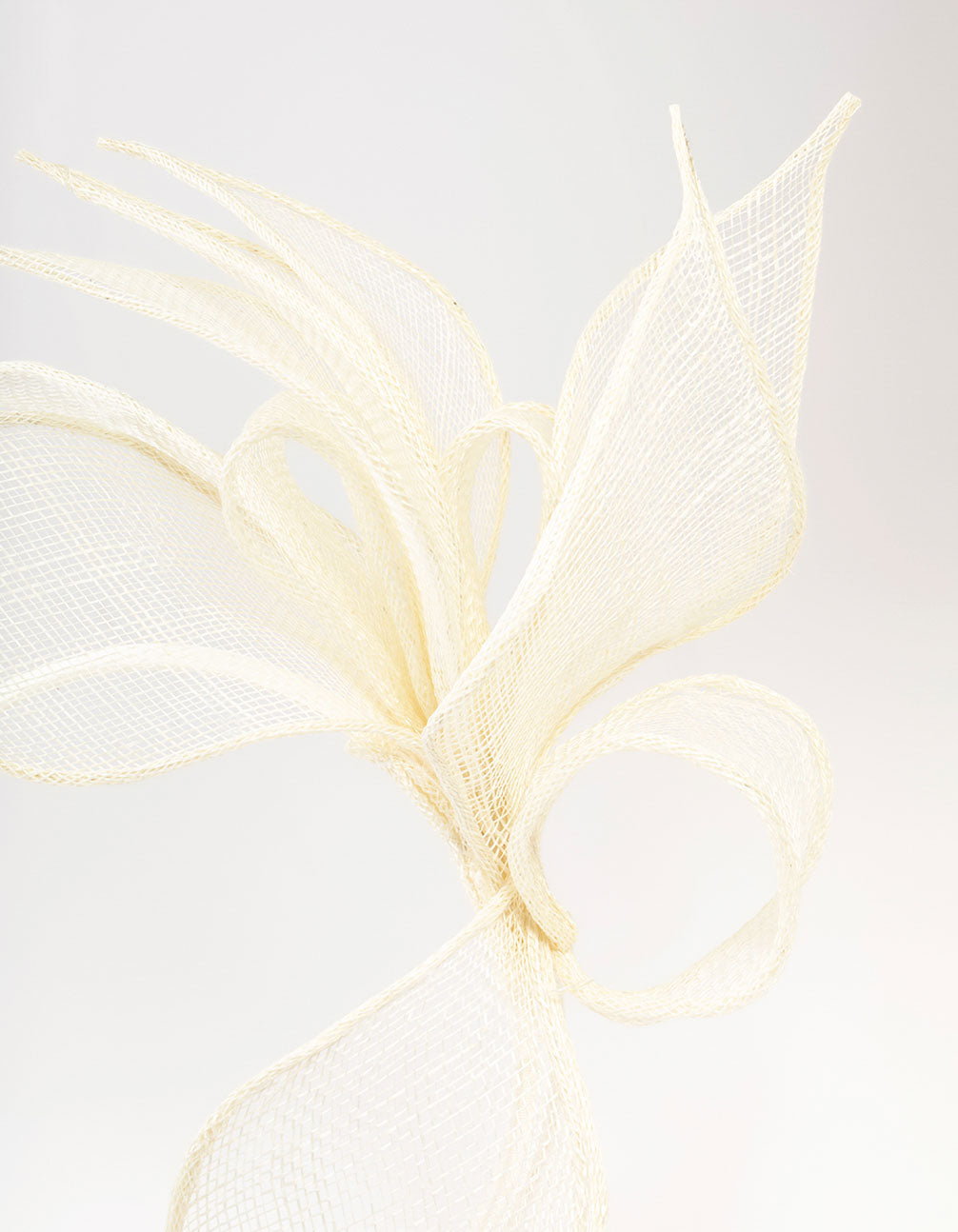Cream Sinamay Loop Fascinator