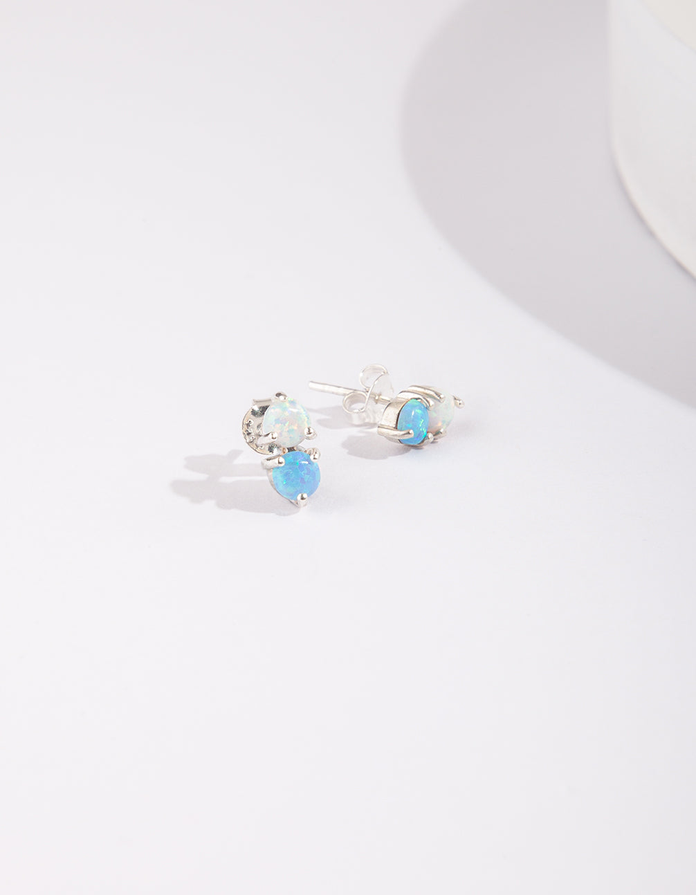 STS ST 2 OPAL STUD ER