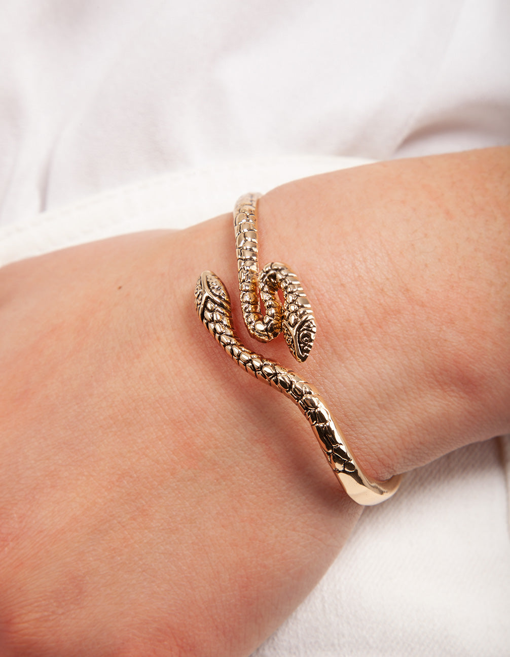GDES SG CURVY SNAKE CLMP BL