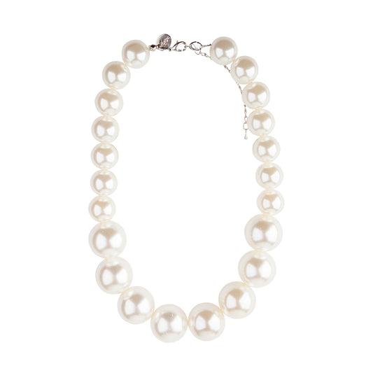 SHORT LARGE SINGLE STRAND PEARLY NECKLACE