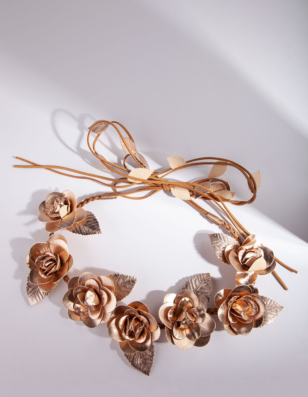 BRIDES FB METALLIC FLWR TIE HB