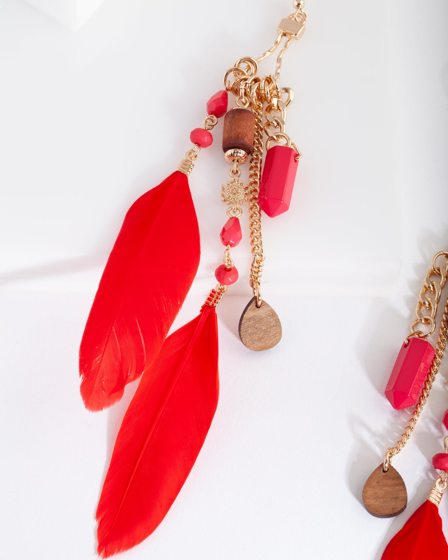RED MX BEAD&FTHR CHAIN DP ER