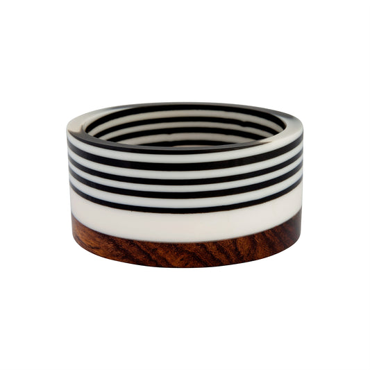 B&N WD PATERN THICK BANGLE