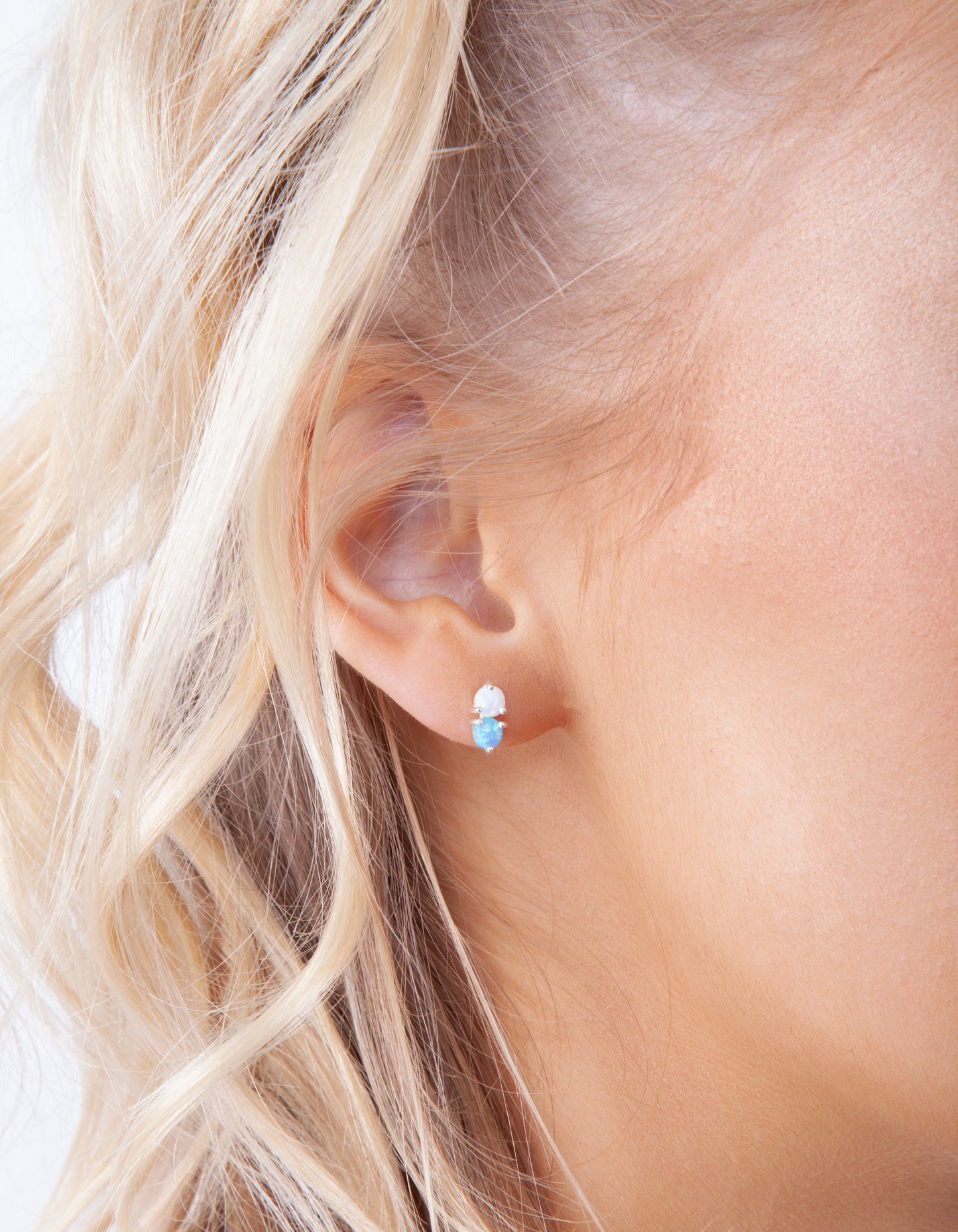 STS ST 2 OPAL STUD ER