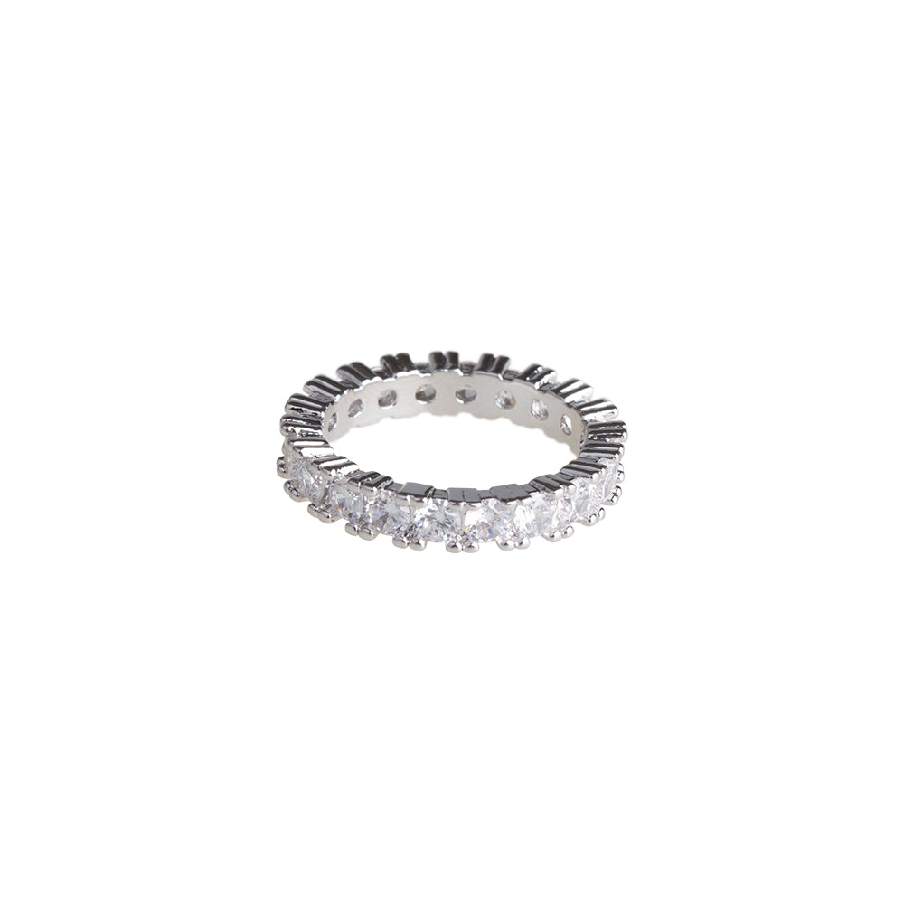 CUBIC ZIRCONIA BAND RING