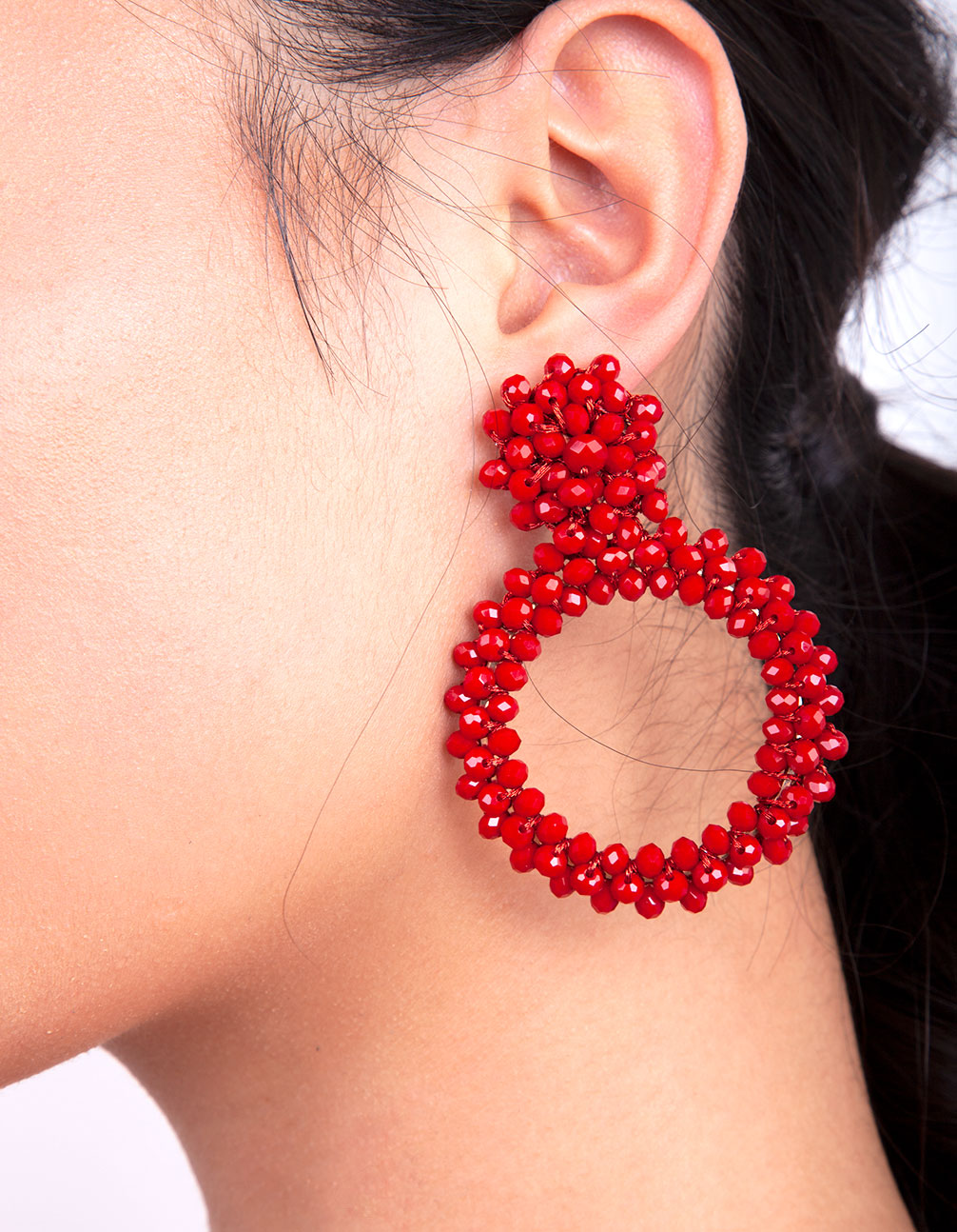 RED SG CLSTR BEADED DR