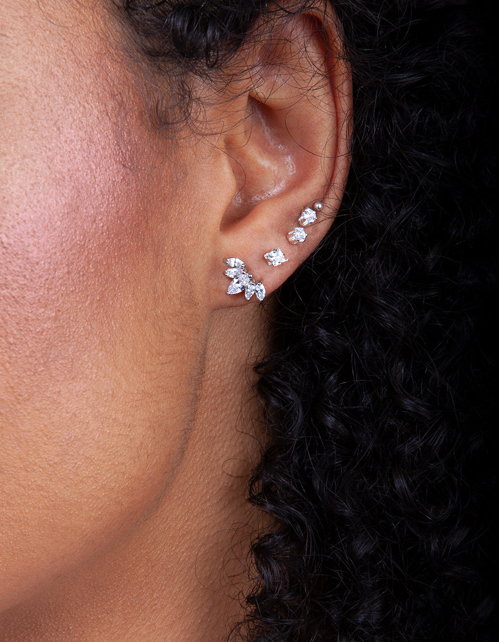 CUBIC ZIRCONIA NAVETTE 6mm BARBELL FOR LOBE DAITH 16Gx1.2mm