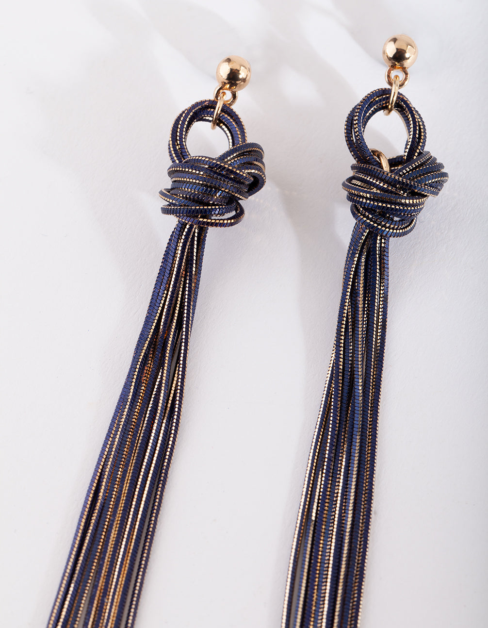 MIDN CUTCHAIN KNOT ER
