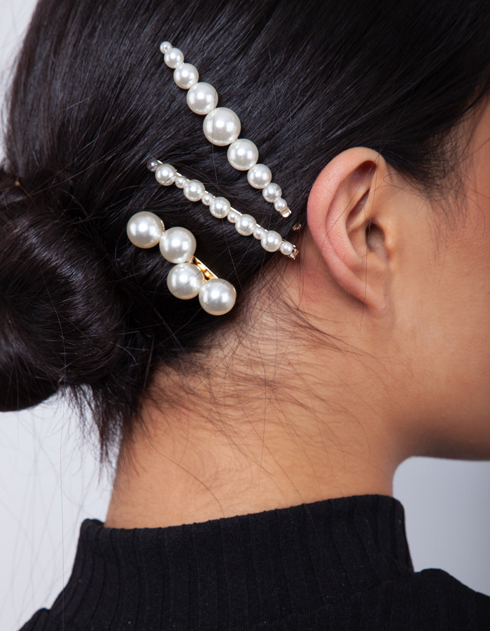 HESSN SG MLTI PEARL PINS 4PK