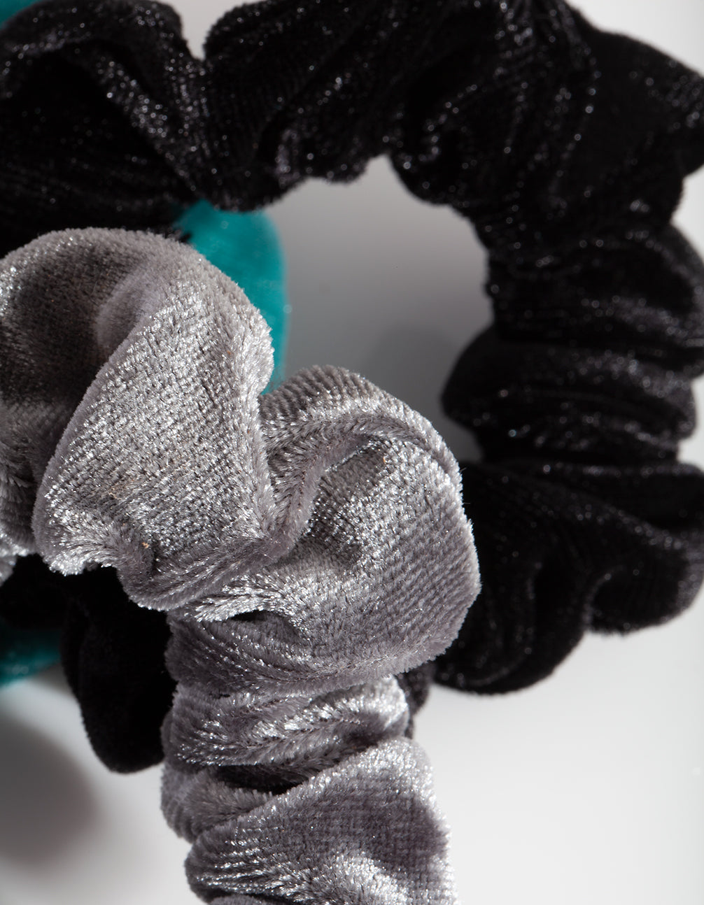 KIDS FB VELVET 3 PK SCRUNCHIE