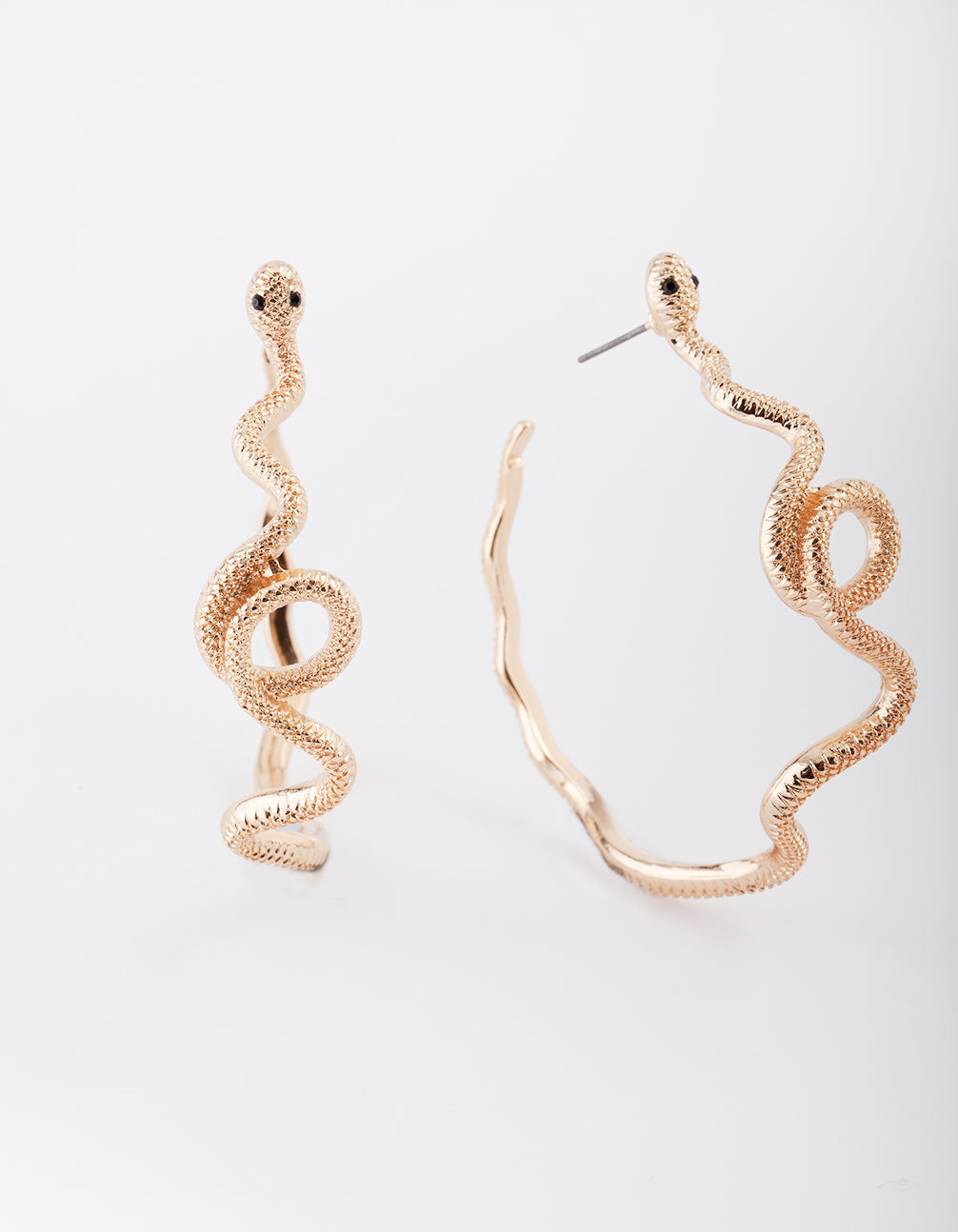 FGOLD SG TWSTED SNAKE HOOP ER